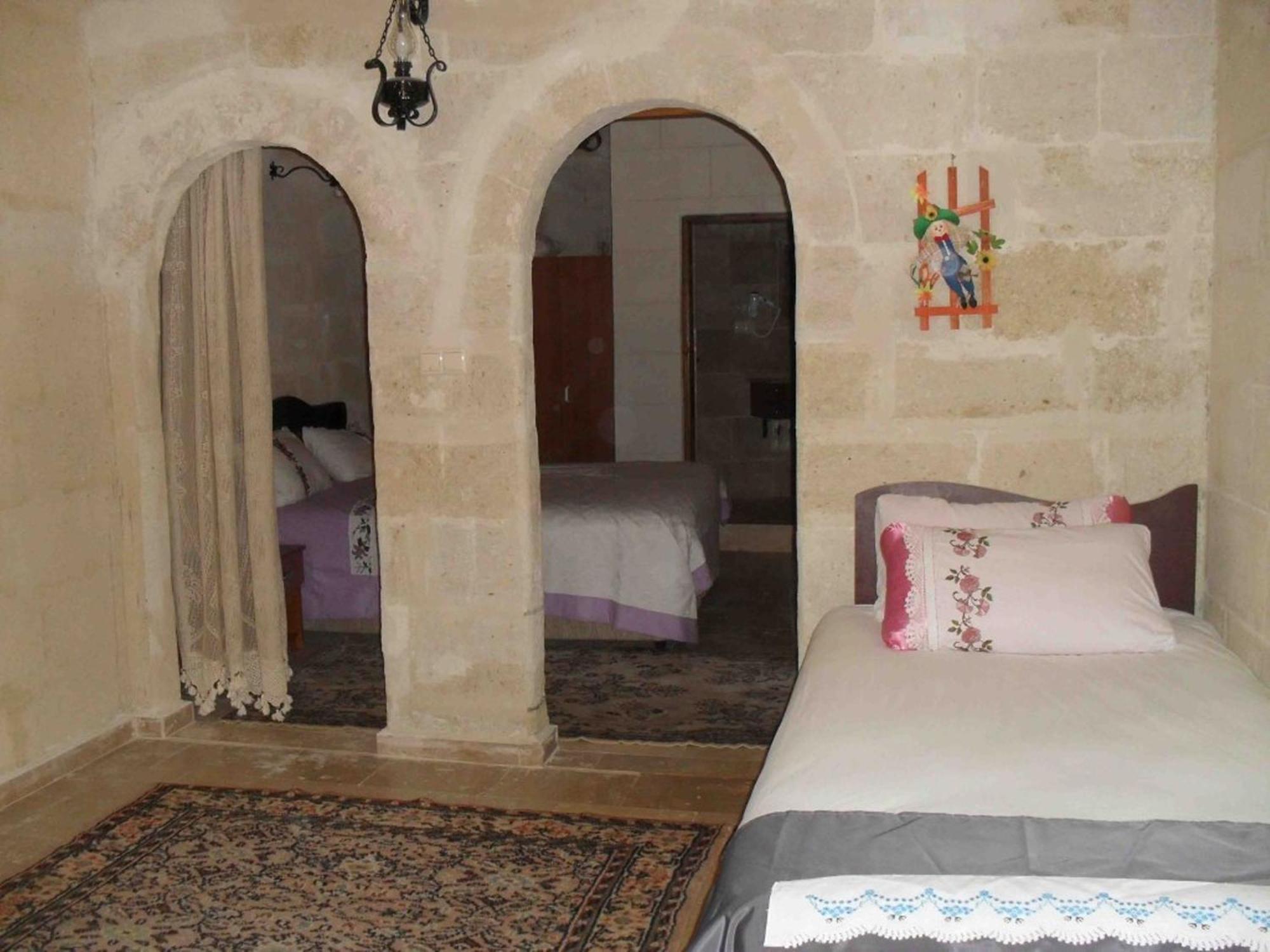 Jerveni Cave Hotel Mustafapasa Экстерьер фото
