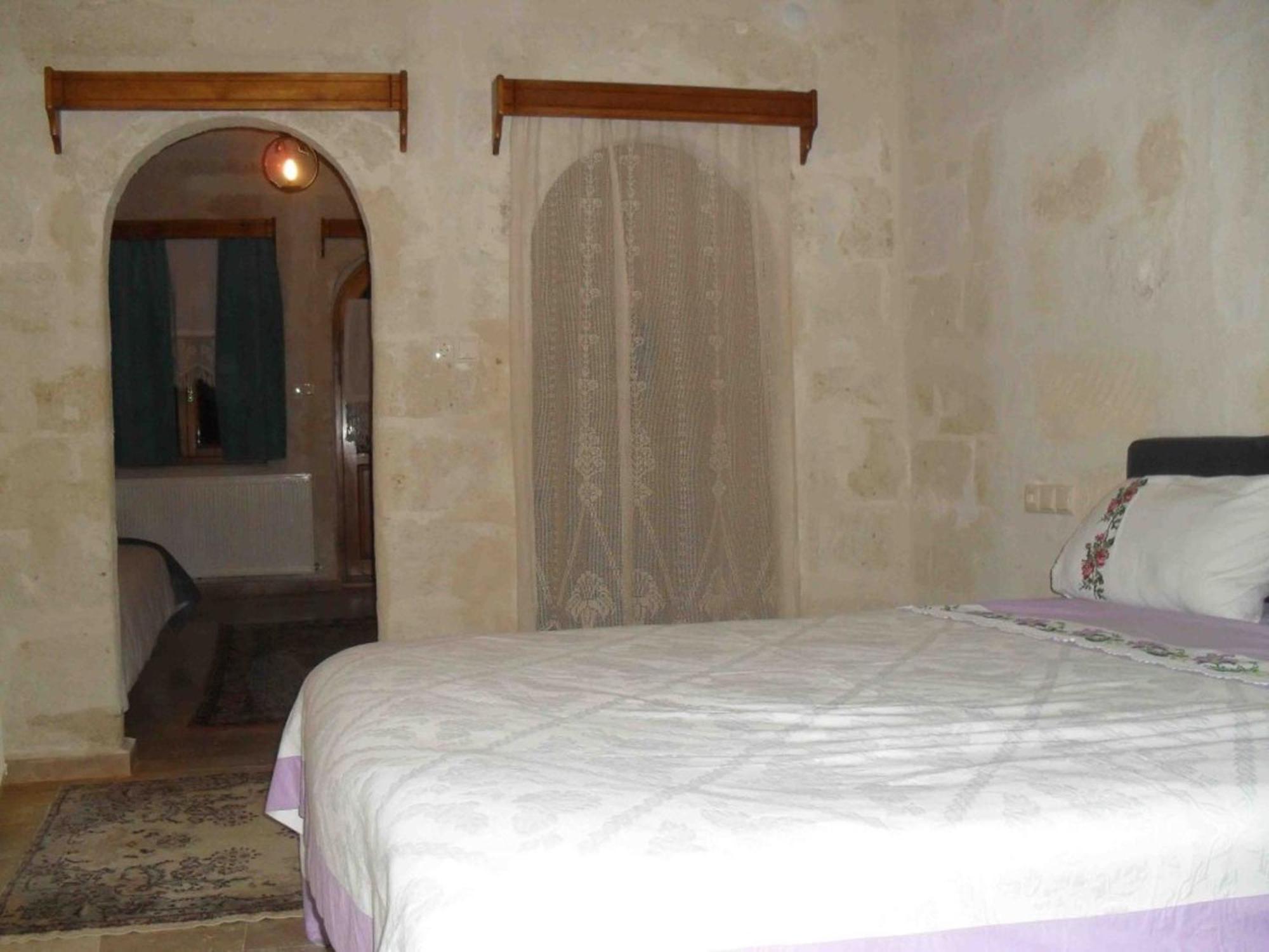 Jerveni Cave Hotel Mustafapasa Экстерьер фото